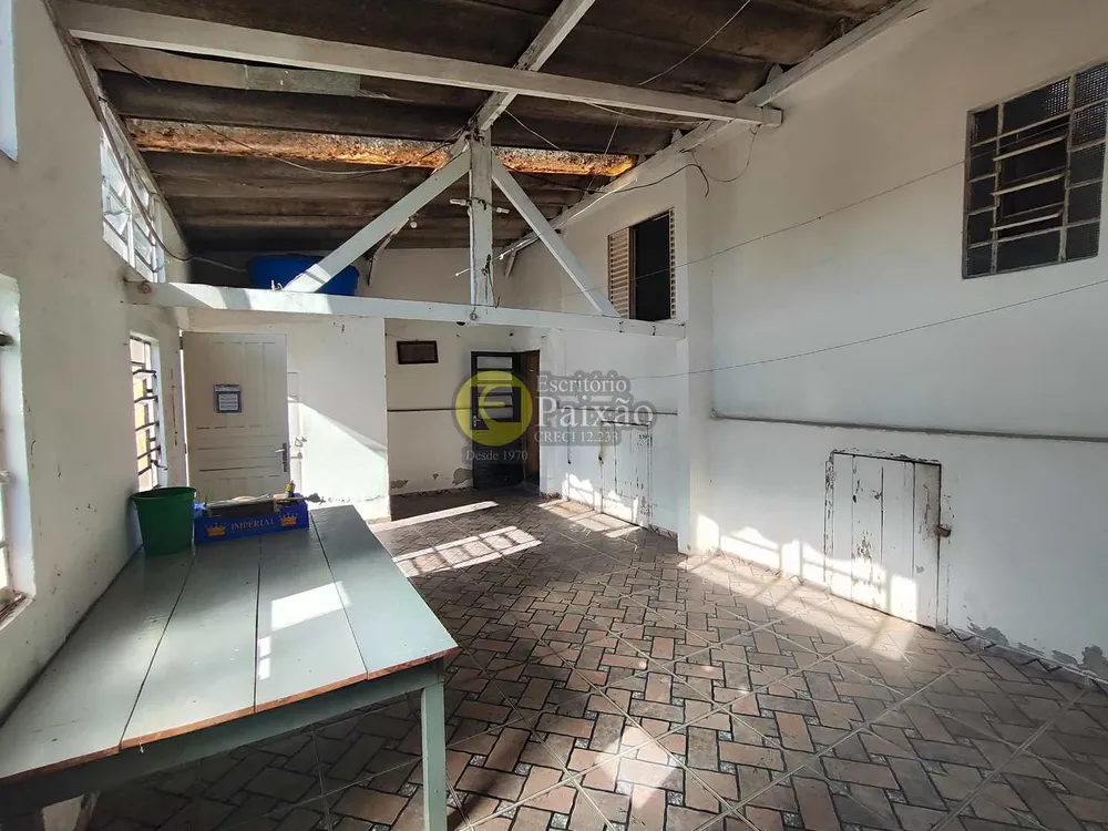 Casa, 3 quartos, 300 m² - Foto 8