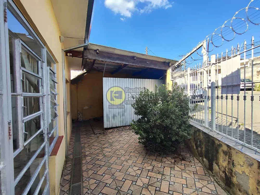 Casa, 3 quartos, 300 m² - Foto 1