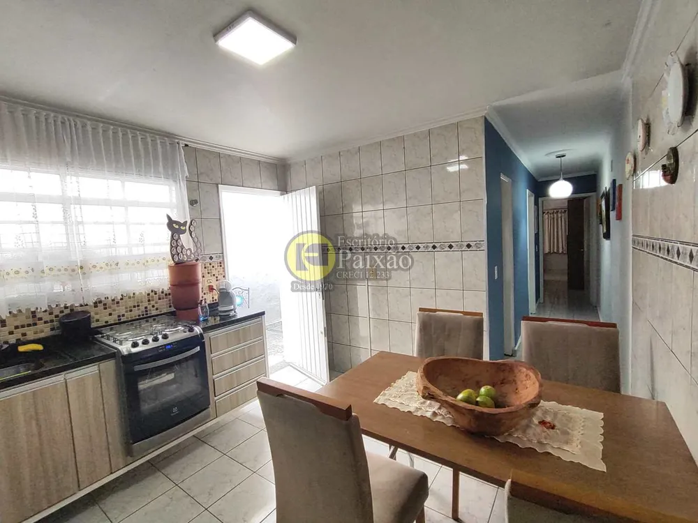 Casa, 3 quartos, 255 m² - Foto 6