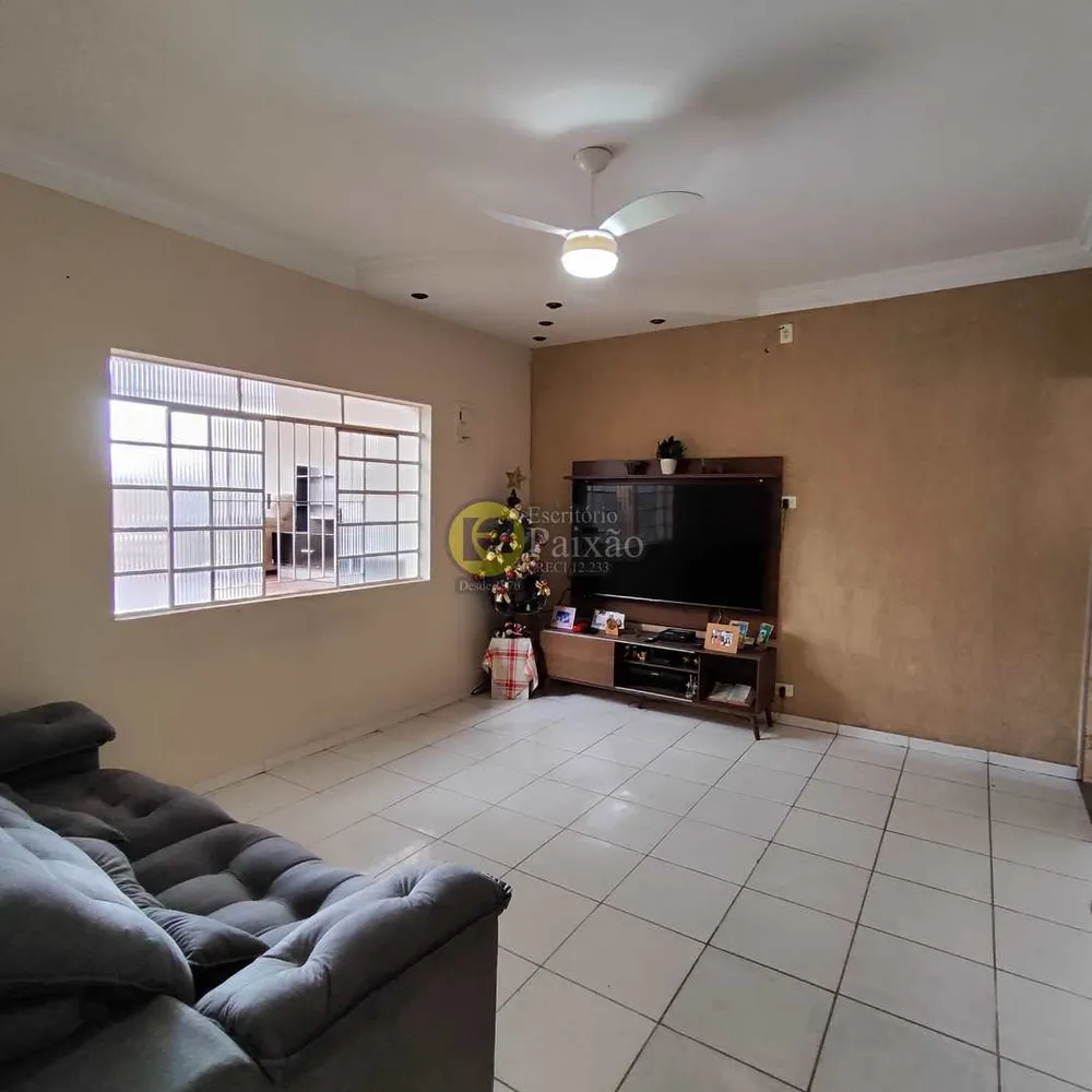 Casa, 3 quartos, 157 m² - Foto 3
