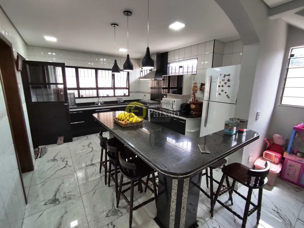 Sobrado, 3 quartos, 180 m² - Foto 4