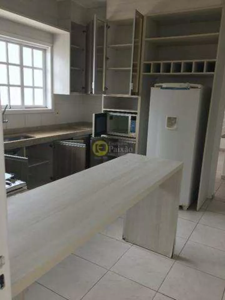 Sobrado, 3 quartos, 182 m² - Foto 13