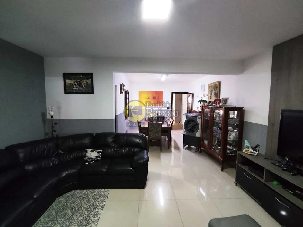 Sobrado, 4 quartos, 200 m² - Foto 2