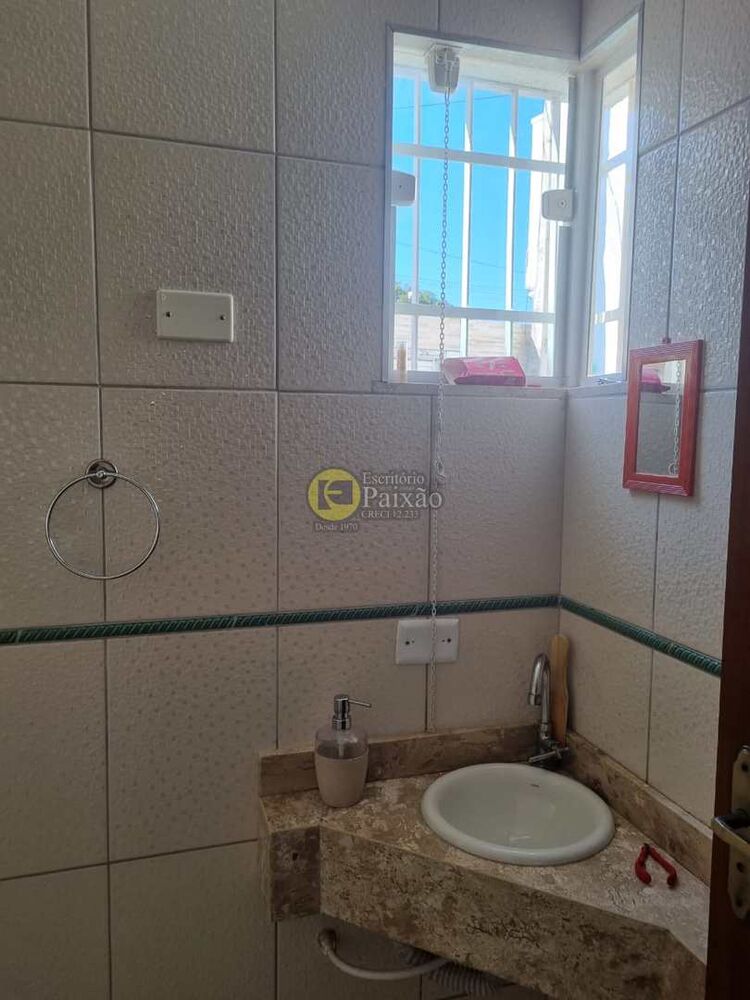 Sobrado, 3 quartos, 161 m² - Foto 1