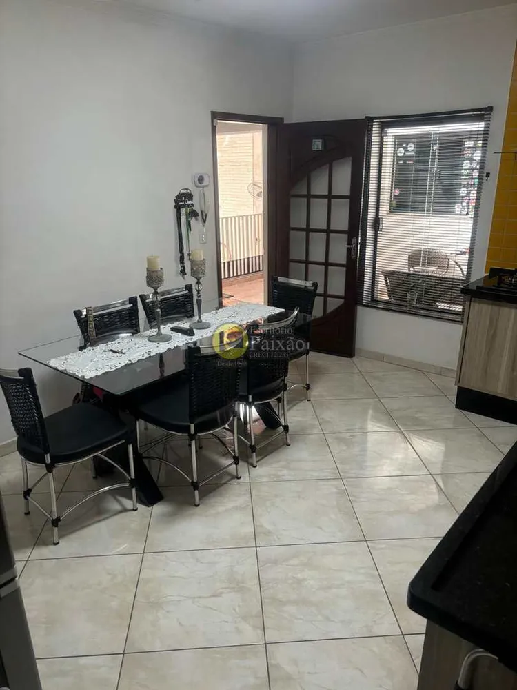Casa, 3 quartos, 294 m² - Foto 2