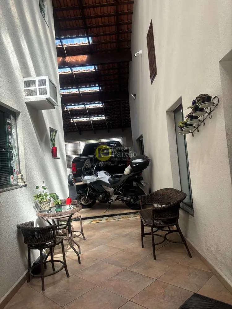 Casa, 3 quartos, 294 m² - Foto 10