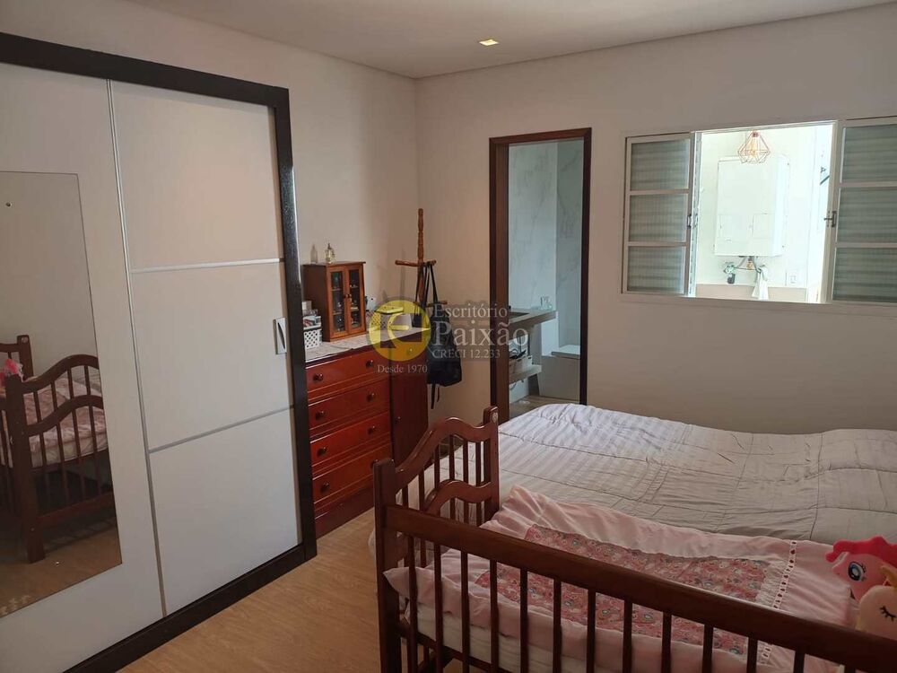 Casa, 3 quartos, 172 m² - Foto 4