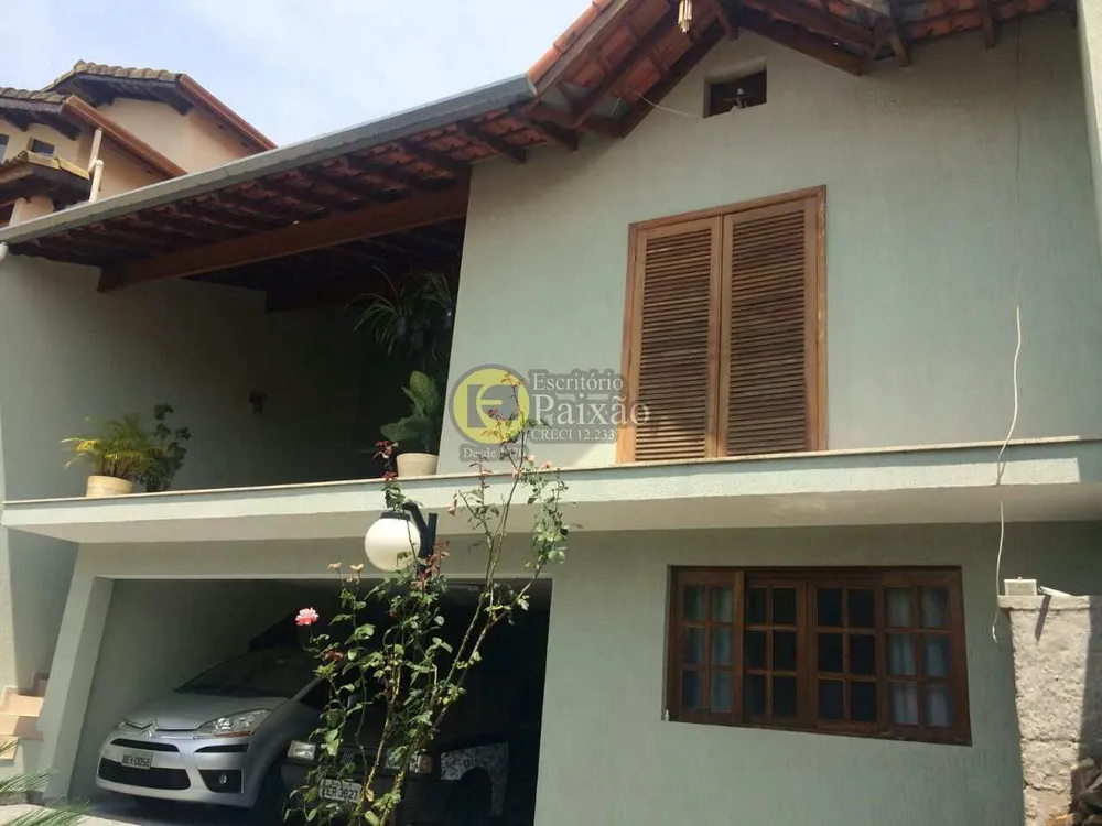 Sobrado, 3 quartos, 300 m² - Foto 1