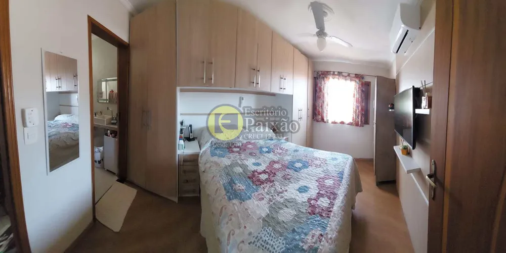 Casa, 3 quartos, 250 m² - Foto 12