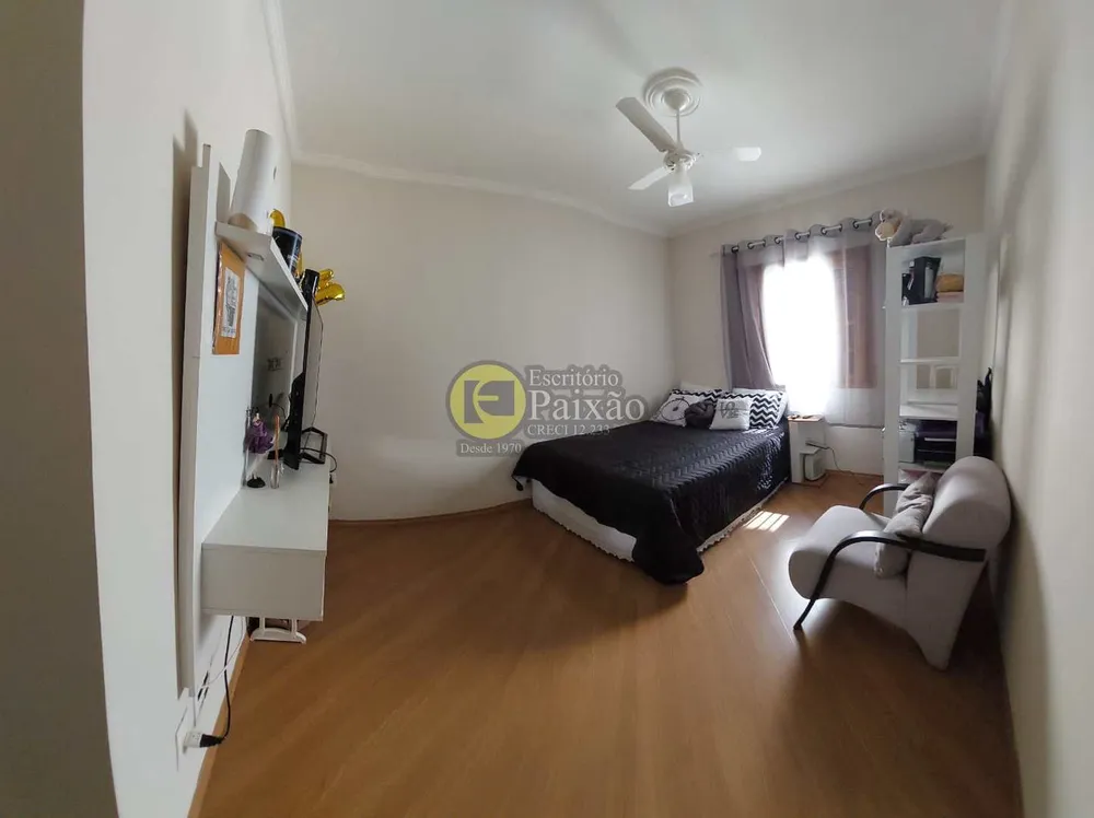 Casa, 3 quartos, 250 m² - Foto 13