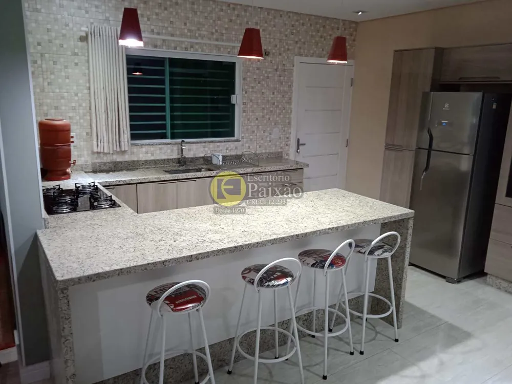 Casa, 3 quartos, 352 m² - Foto 5