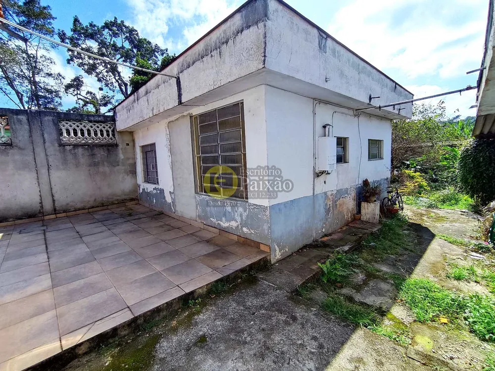 Casa, 3 quartos, 600 m² - Foto 1