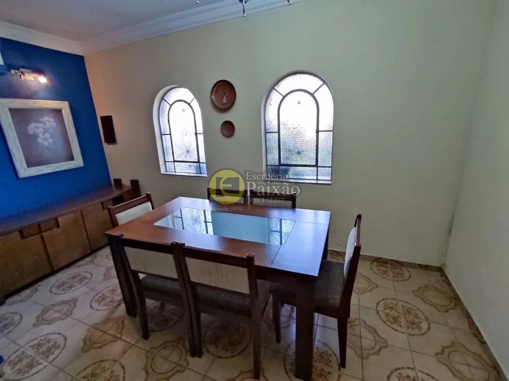 Casa, 3 quartos, 600 m² - Foto 2