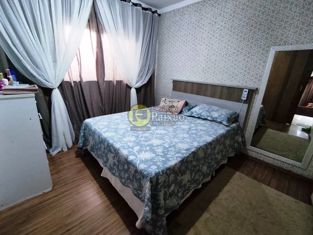 Casa, 3 quartos, 240 m² - Foto 4