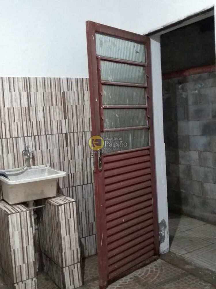 Sobrado à venda com 3 quartos, 150m² - Foto 6