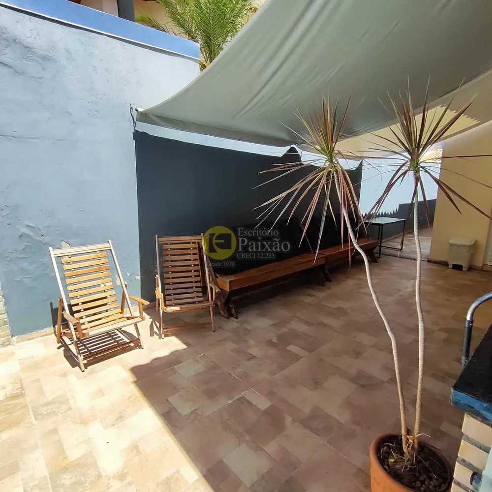 Casa, 3 quartos, 250 m² - Foto 3