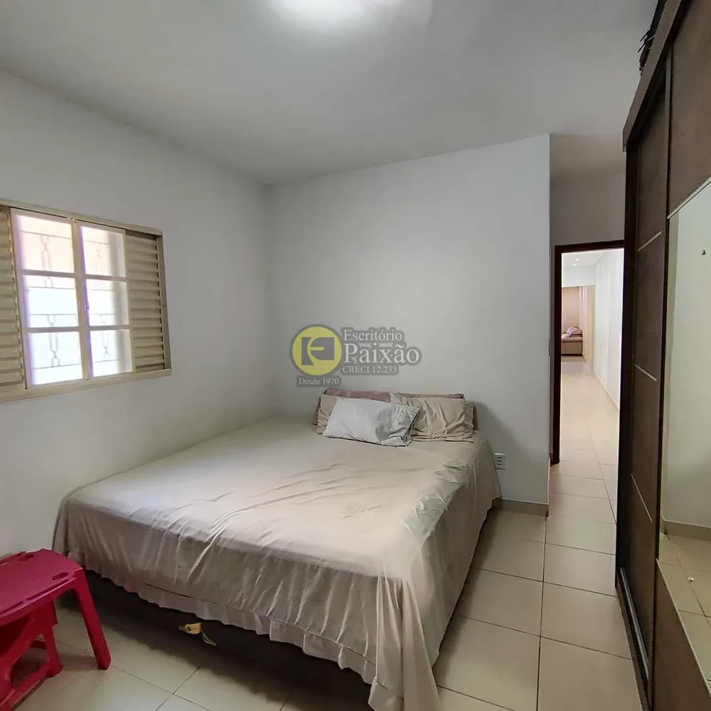 Casa, 3 quartos, 250 m² - Foto 14