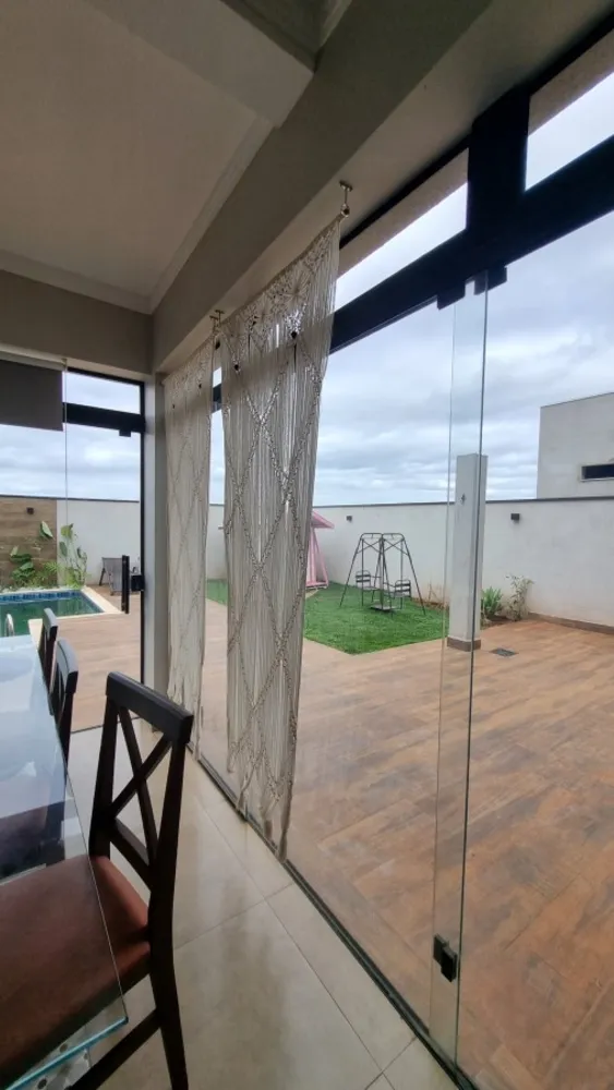 Casa, 3 quartos, 258 m² - Foto 8