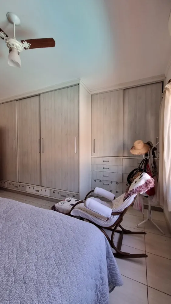 Casa, 4 quartos, 228 m² - Foto 15