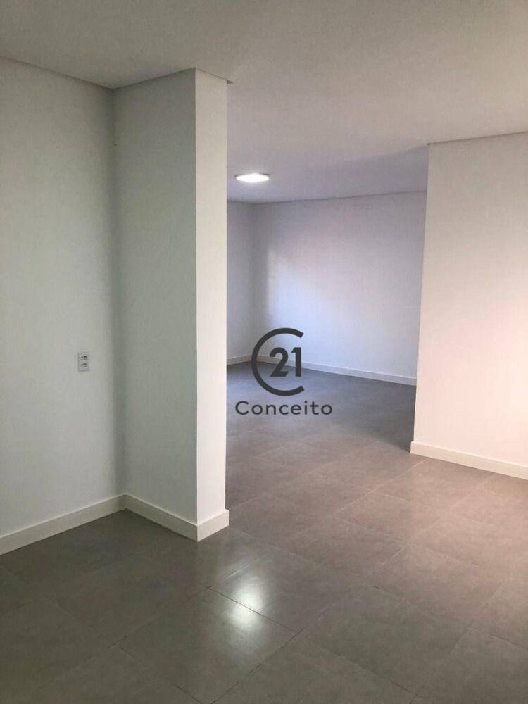 Casa à venda com 2 quartos, 123m² - Foto 1