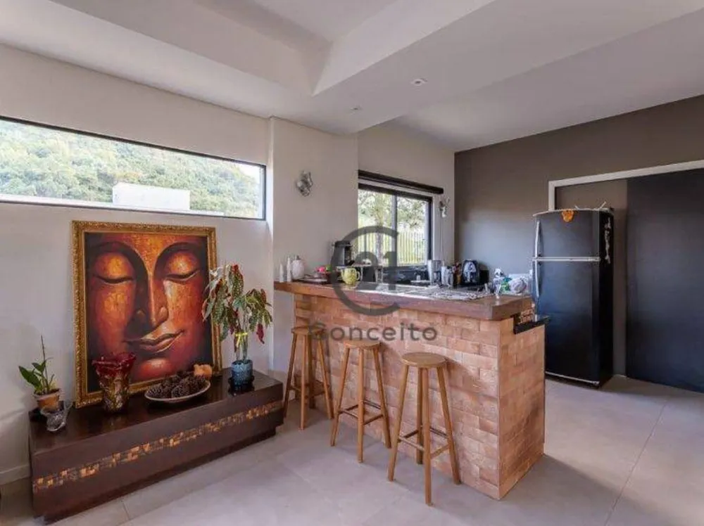 Casa, 4 quartos, 198 m² - Foto 2