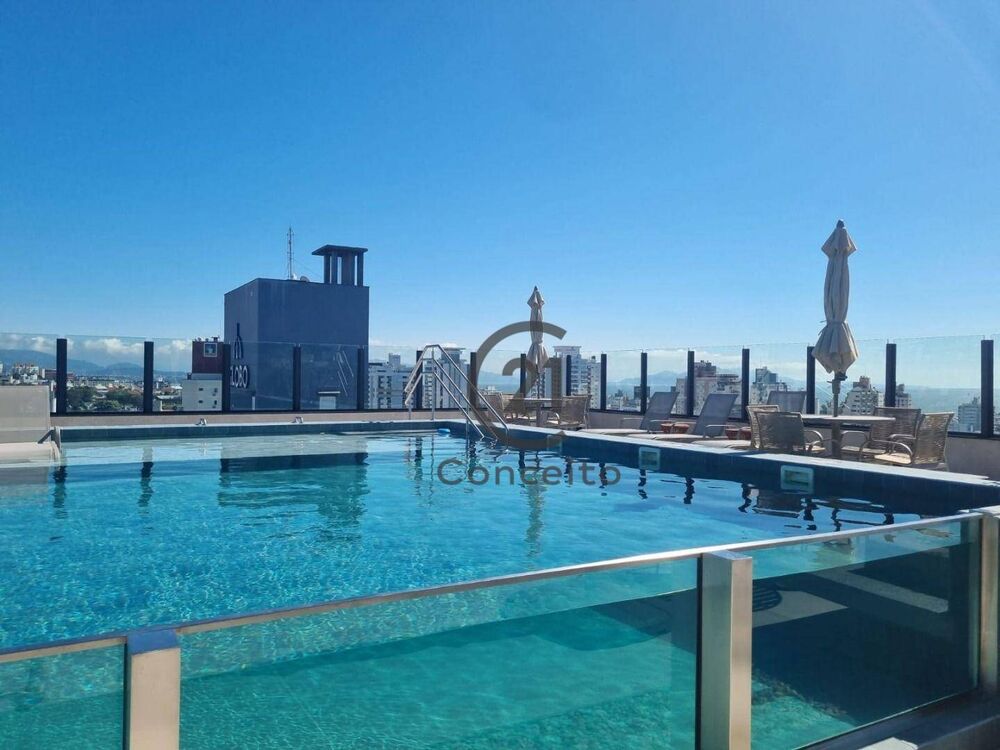Apartamento à venda com 3 quartos, 112m² - Foto 1