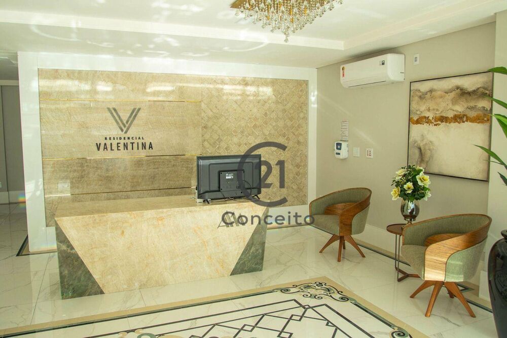 Apartamento à venda com 2 quartos, 96m² - Foto 2
