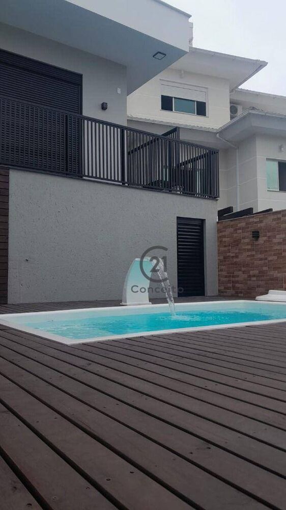 Casa, 3 quartos, 202 m² - Foto 4