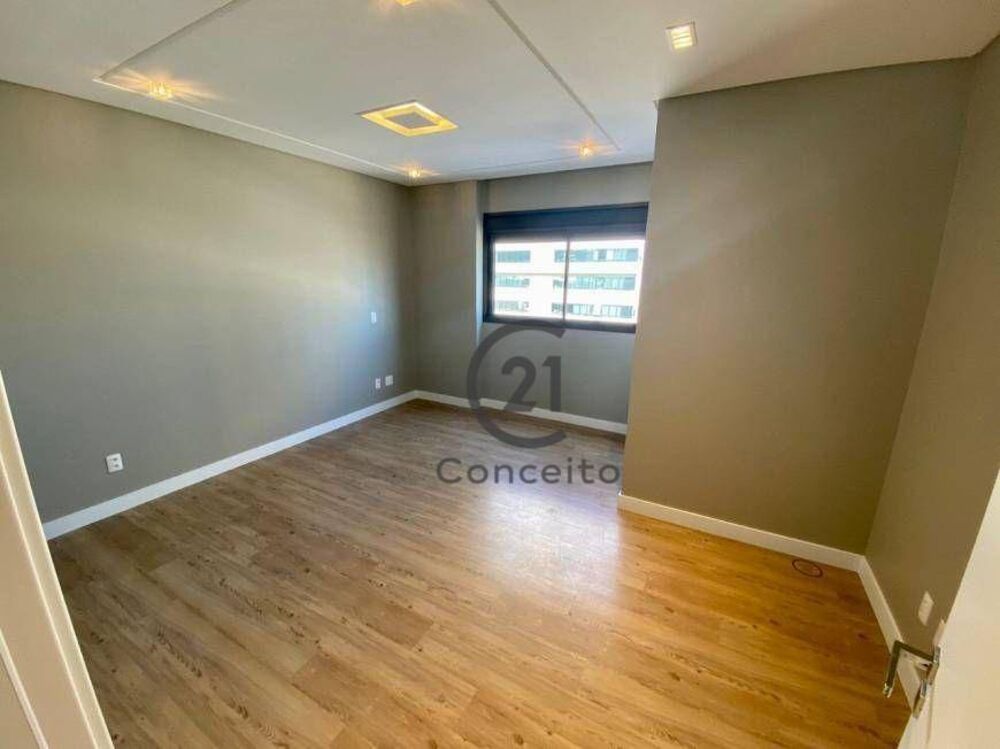 Apartamento, 3 quartos, 129 m² - Foto 2