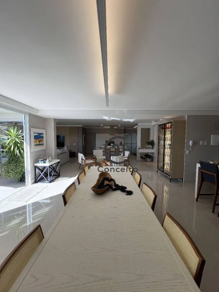 Cobertura, 3 quartos, 328 m² - Foto 1