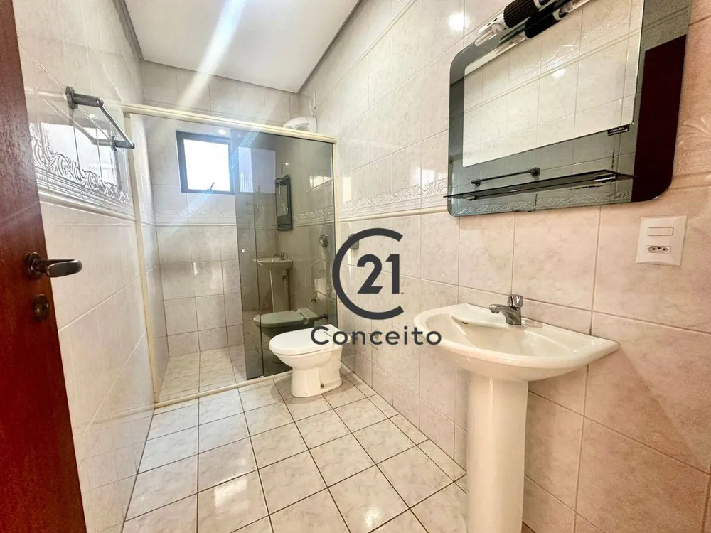 Casa, 3 quartos, 239 m² - Foto 3