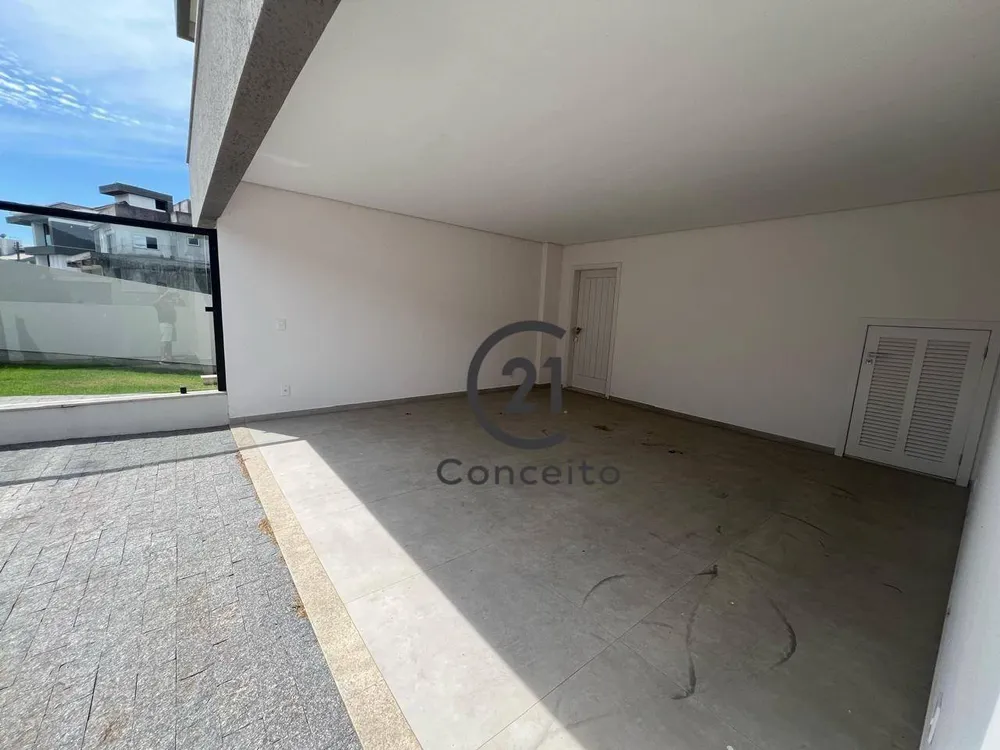 Casa, 3 quartos, 296 m² - Foto 2