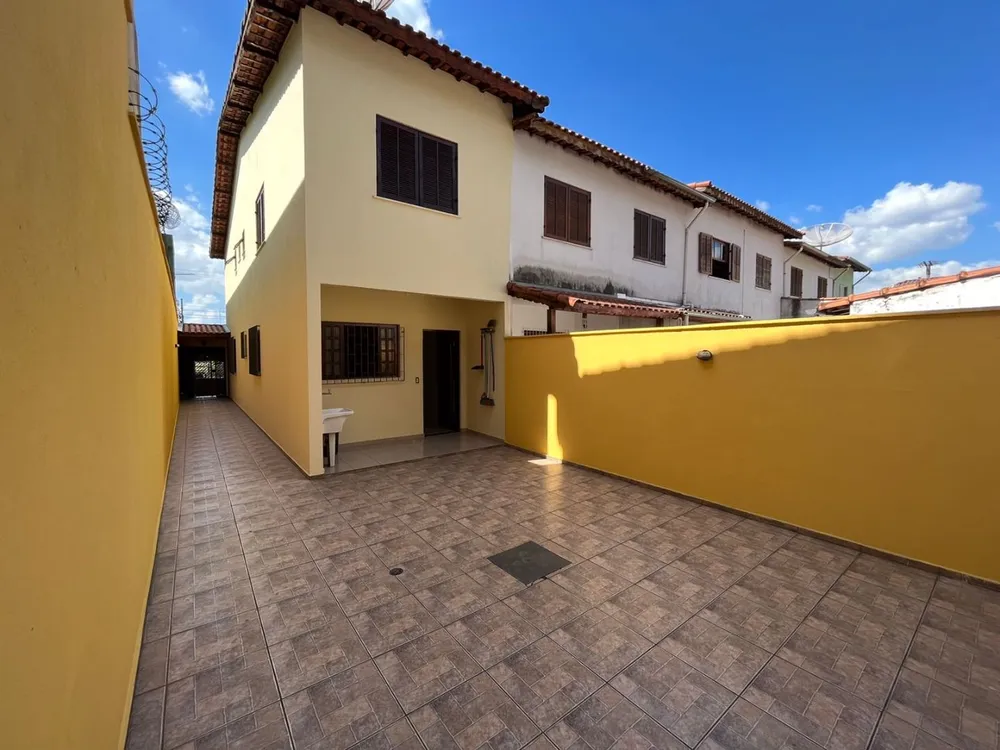 Sobrado, 3 quartos, 105 m² - Foto 1