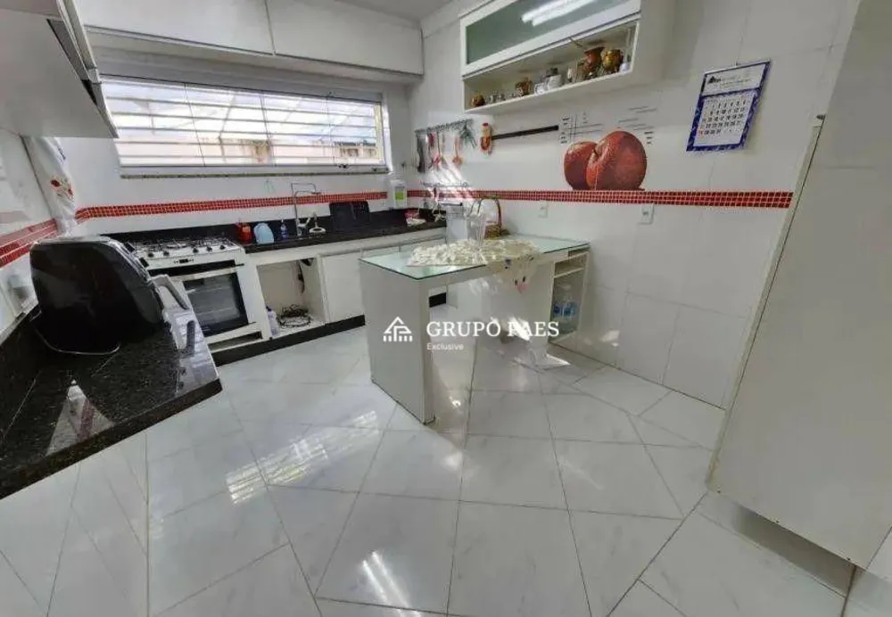 Casa, 4 quartos, 350 m² - Foto 9