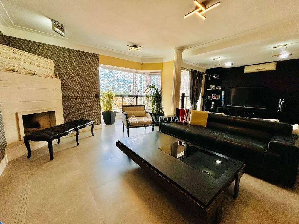 Apartamento, 3 quartos, 160 m² - Foto 1