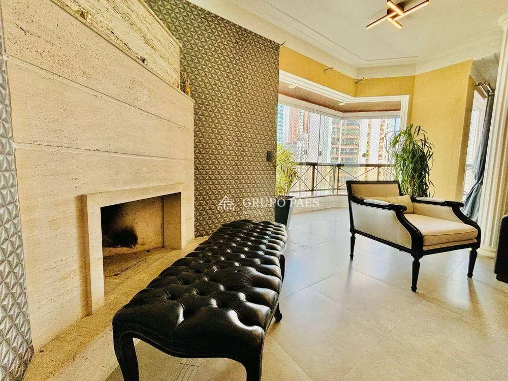 Apartamento, 3 quartos, 160 m² - Foto 2