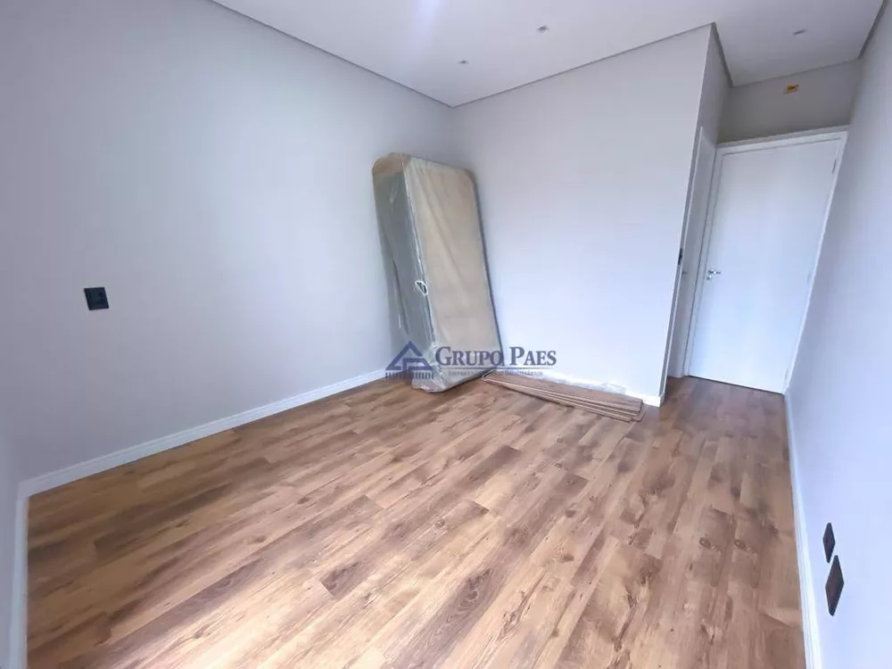 Sobrado, 3 quartos, 204 m² - Foto 1