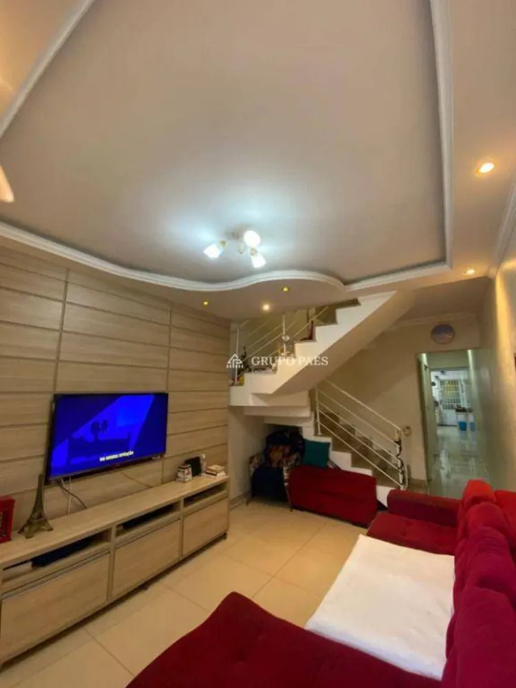 Sobrado, 3 quartos, 240 m² - Foto 1