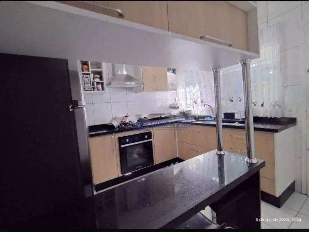Sobrado, 3 quartos, 160 m² - Foto 1