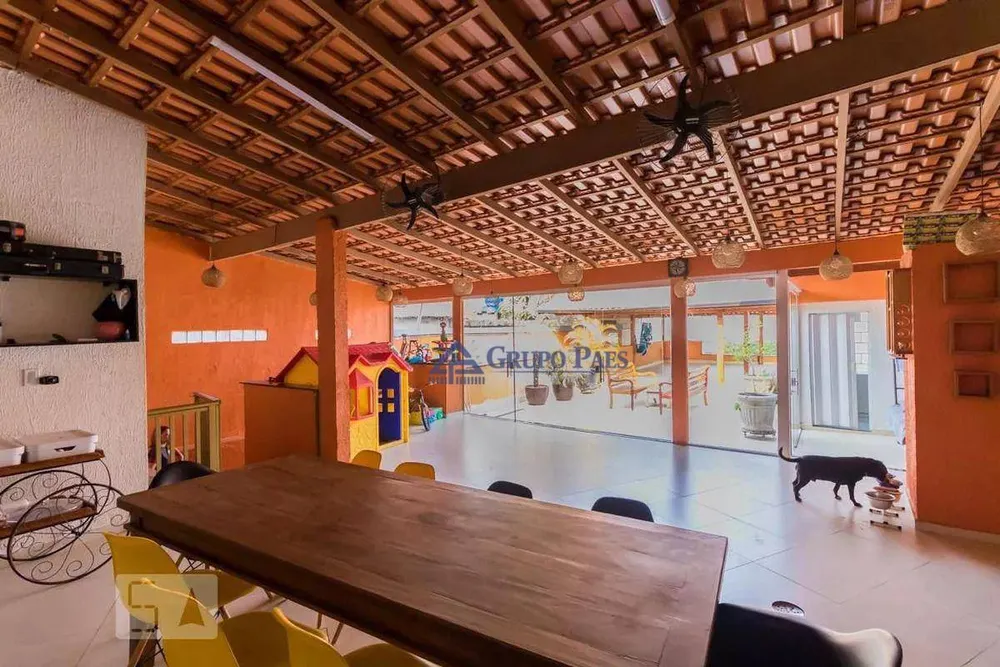 Sobrado, 2 quartos, 320 m² - Foto 4