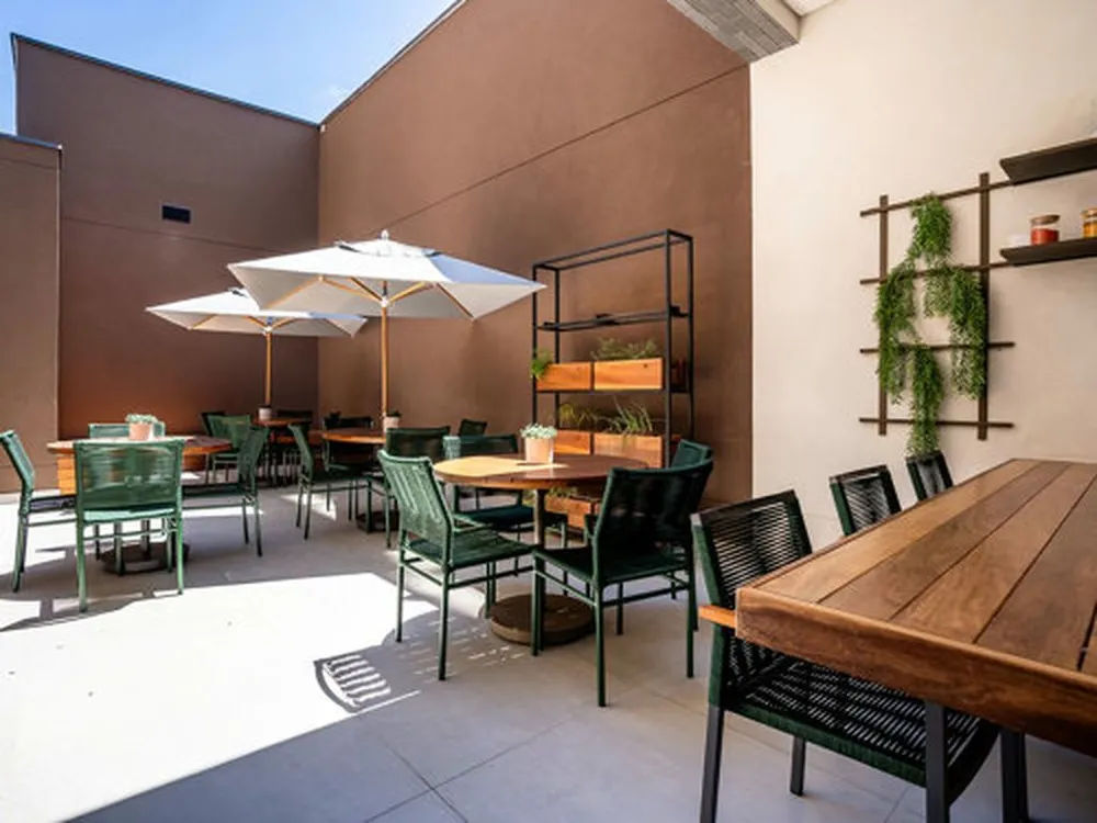 Apartamento, 3 quartos, 166 m² - Foto 1