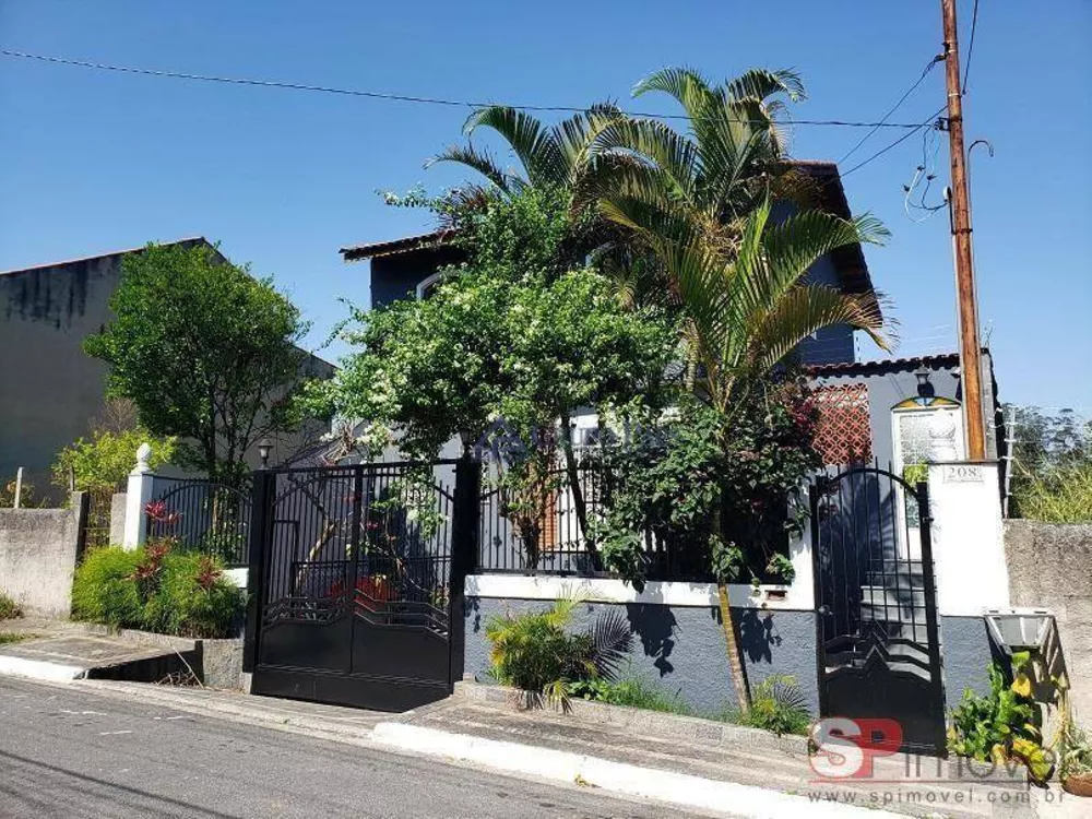 Sobrado, 3 quartos, 235 m² - Foto 3