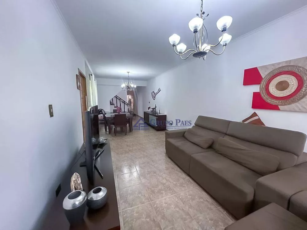 Sobrado, 3 quartos, 230 m² - Foto 1