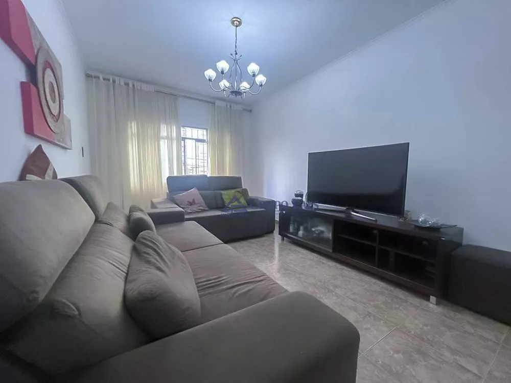 Sobrado, 3 quartos, 230 m² - Foto 2