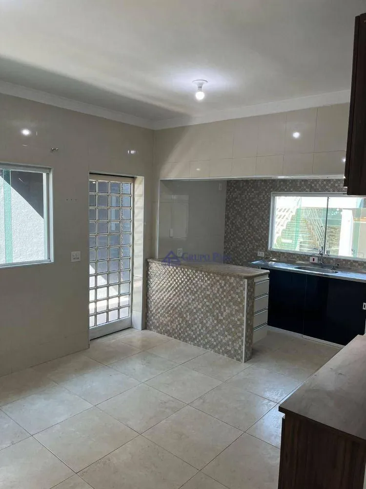 Casa, 3 quartos, 260 m² - Foto 3
