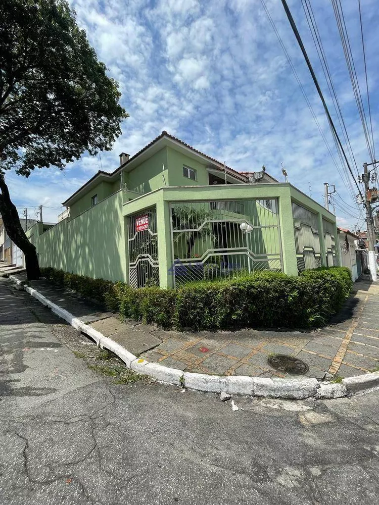 Sobrado, 3 quartos, 200 m² - Foto 1