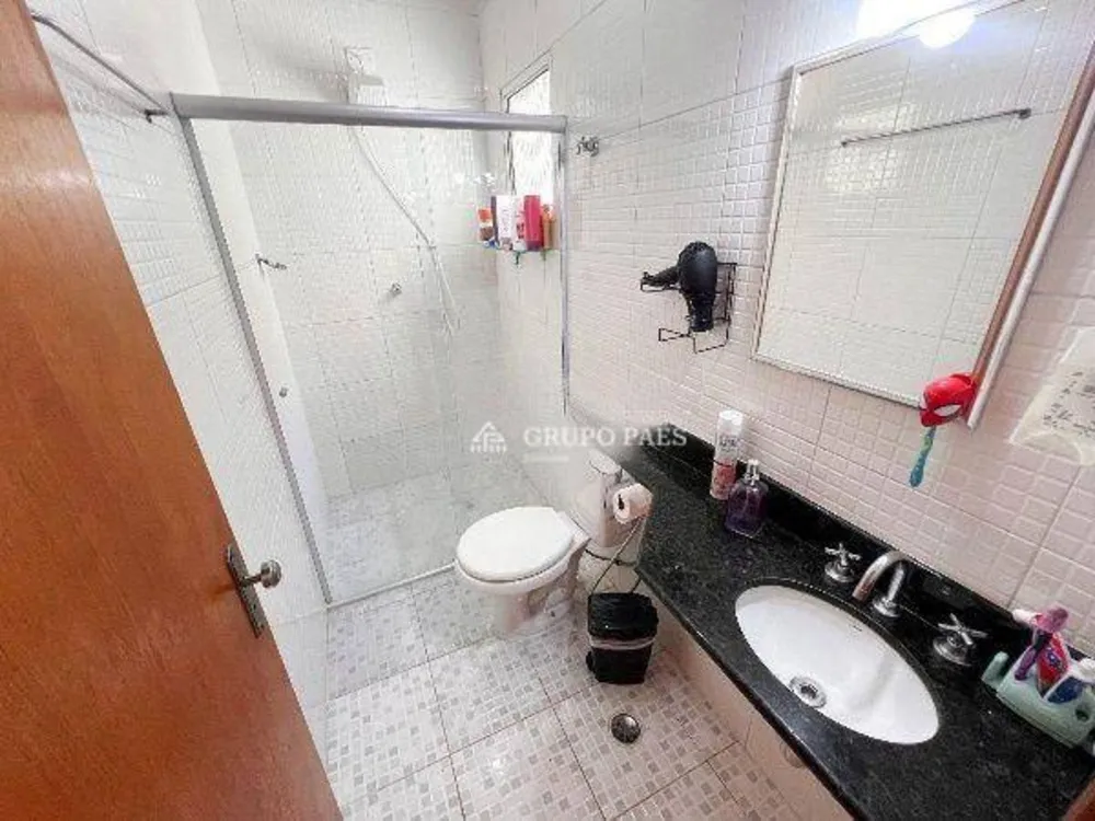 Sobrado, 3 quartos, 207 m² - Foto 2