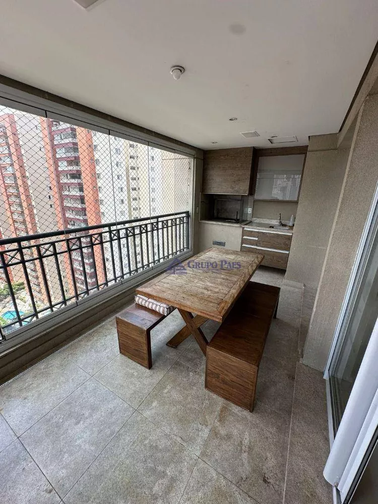 Apartamento, 3 quartos, 159 m² - Foto 2