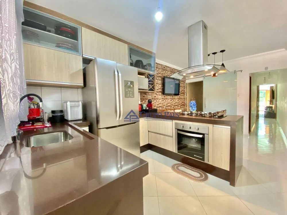 Sobrado, 3 quartos, 174 m² - Foto 3