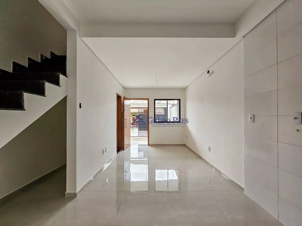 Sobrado, 2 quartos, 77 m² - Foto 2